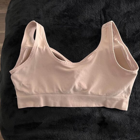 Jockey XL NWOT Light Pink Wireless Bra Built-In Cups Stretchy Lounge Intimates - Picture 2 of 5